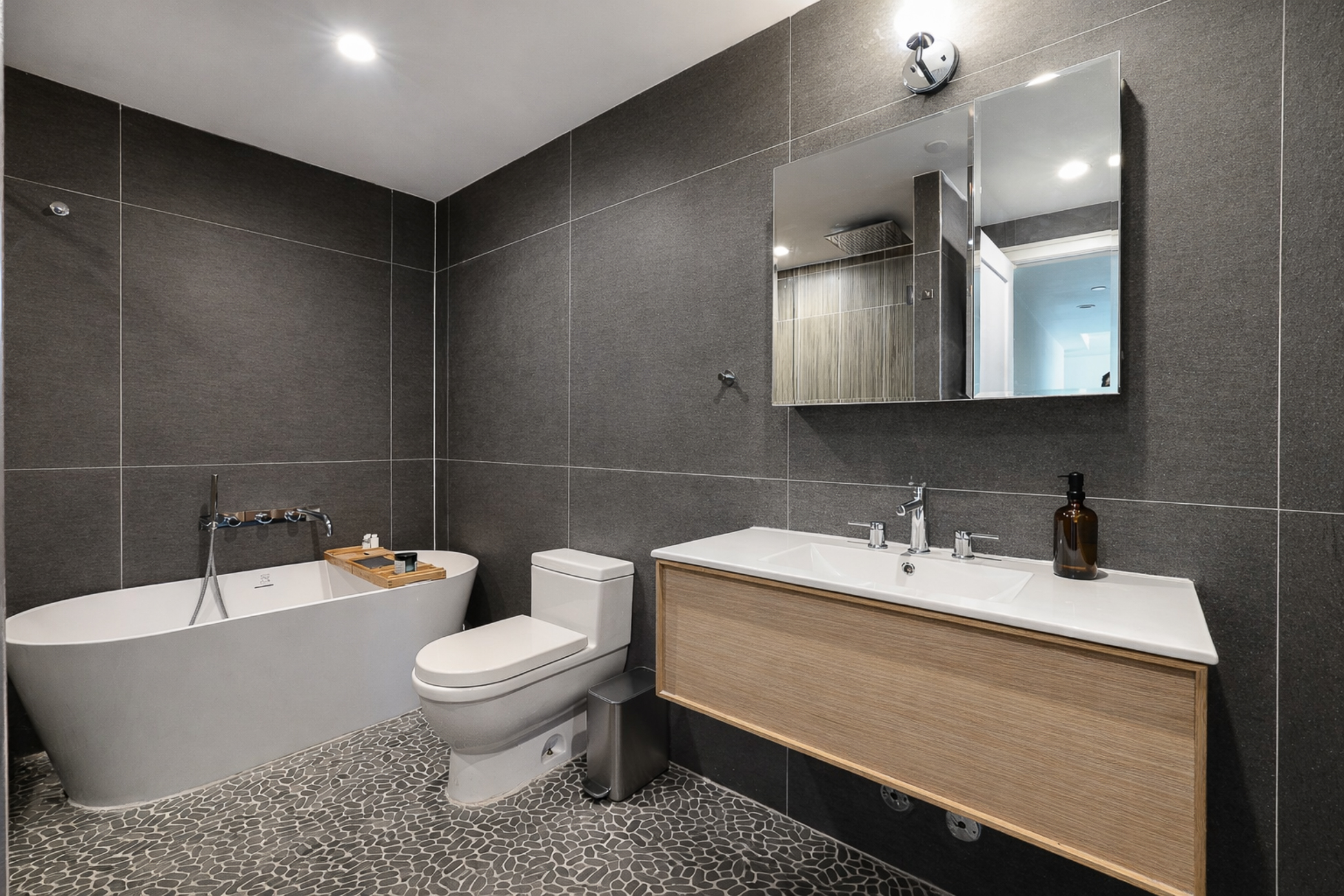 143 Winthrop Street 4B Brooklyn NY 11225