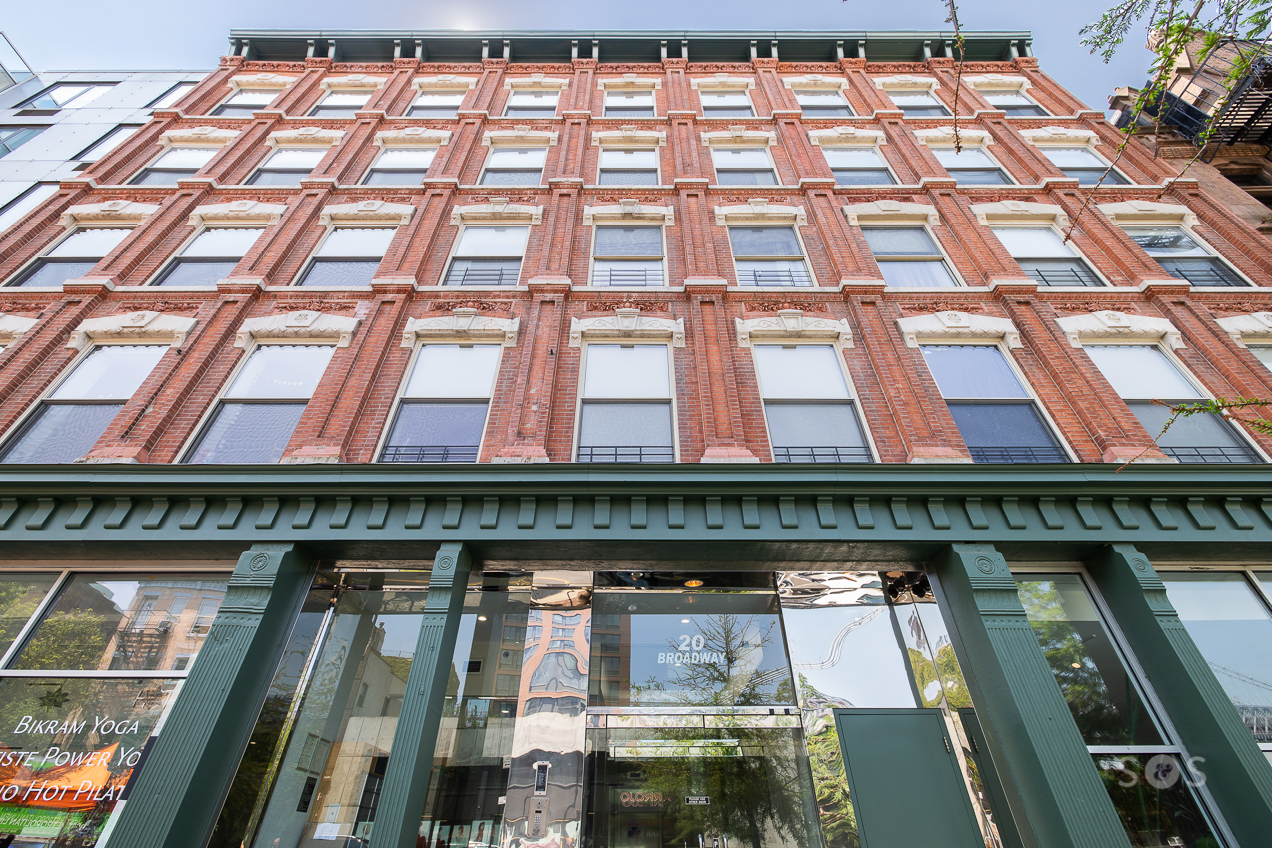 20 Broadway Williamsburg Brooklyn NY 11249