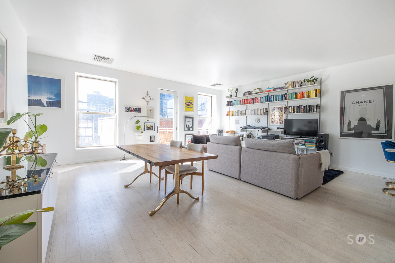 20 Broadway Williamsburg Brooklyn NY 11249