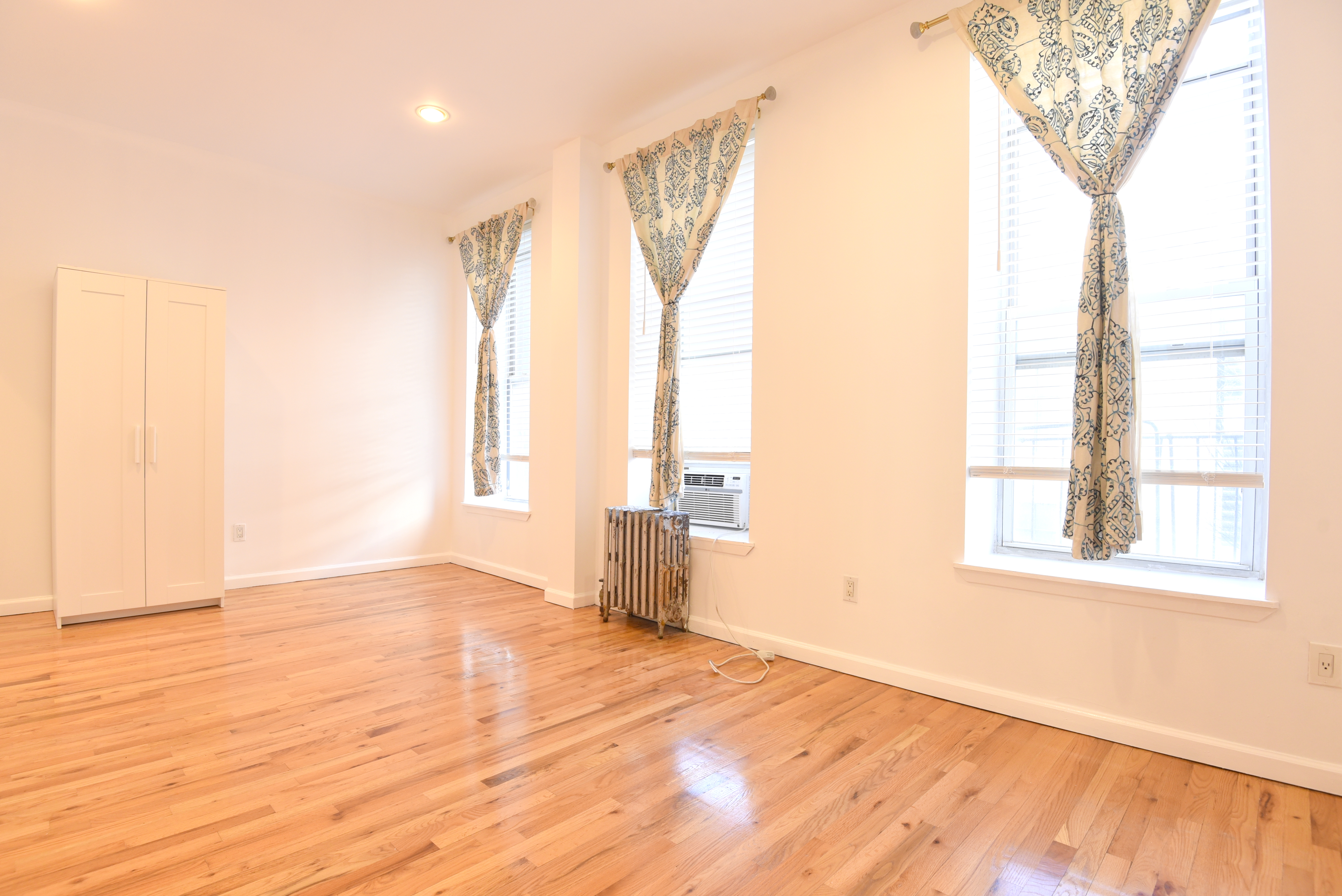 270 South 5th Street Williamsburg Brooklyn NY 11211