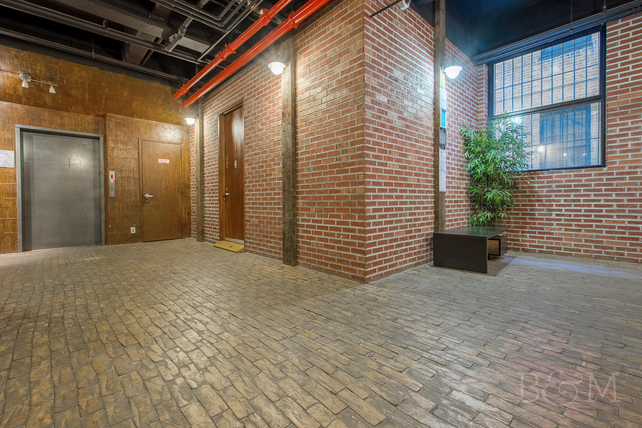 350 Manhattan Avenue Williamsburg Brooklyn NY 11211