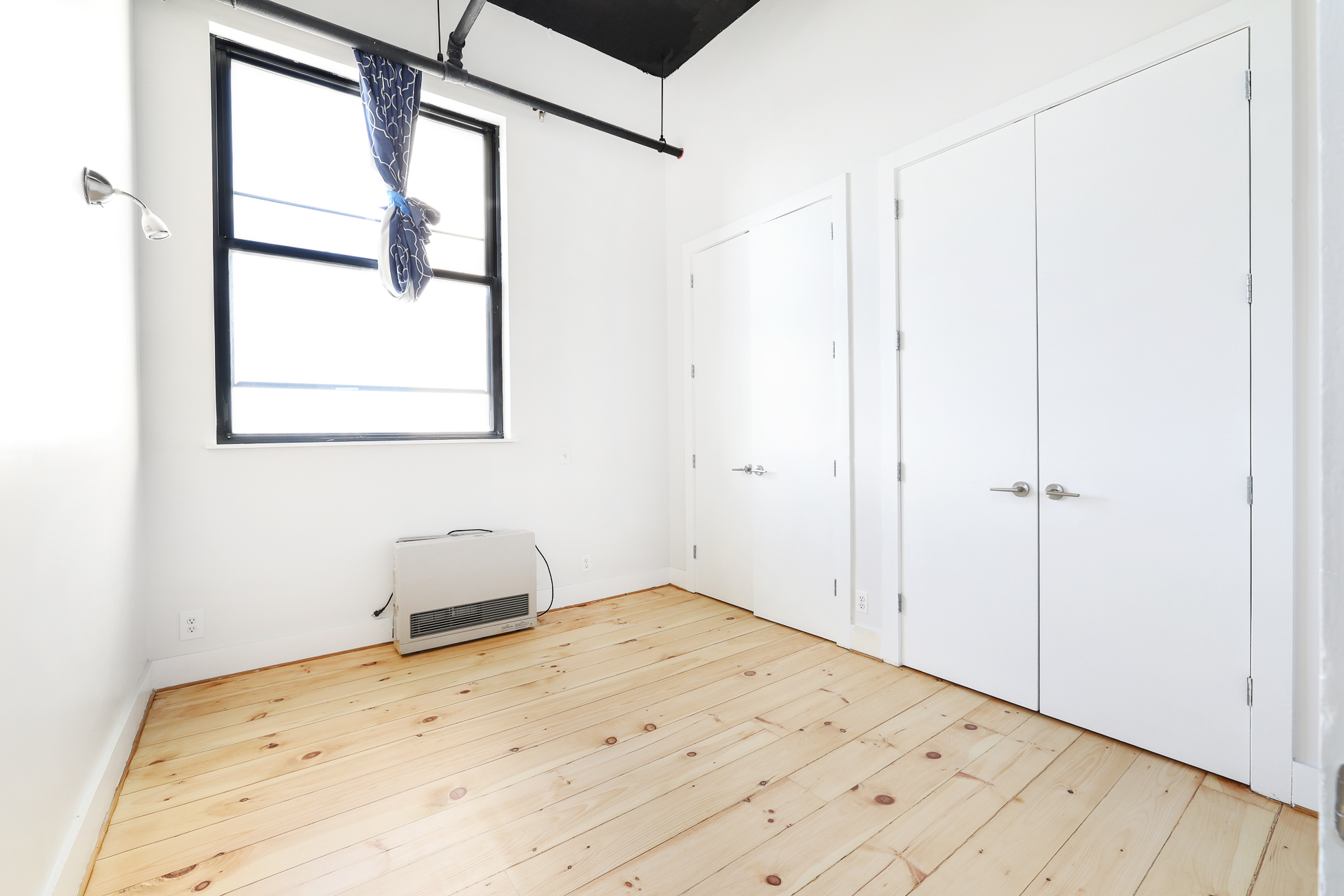350 Manhattan Avenue Williamsburg Brooklyn NY 11211