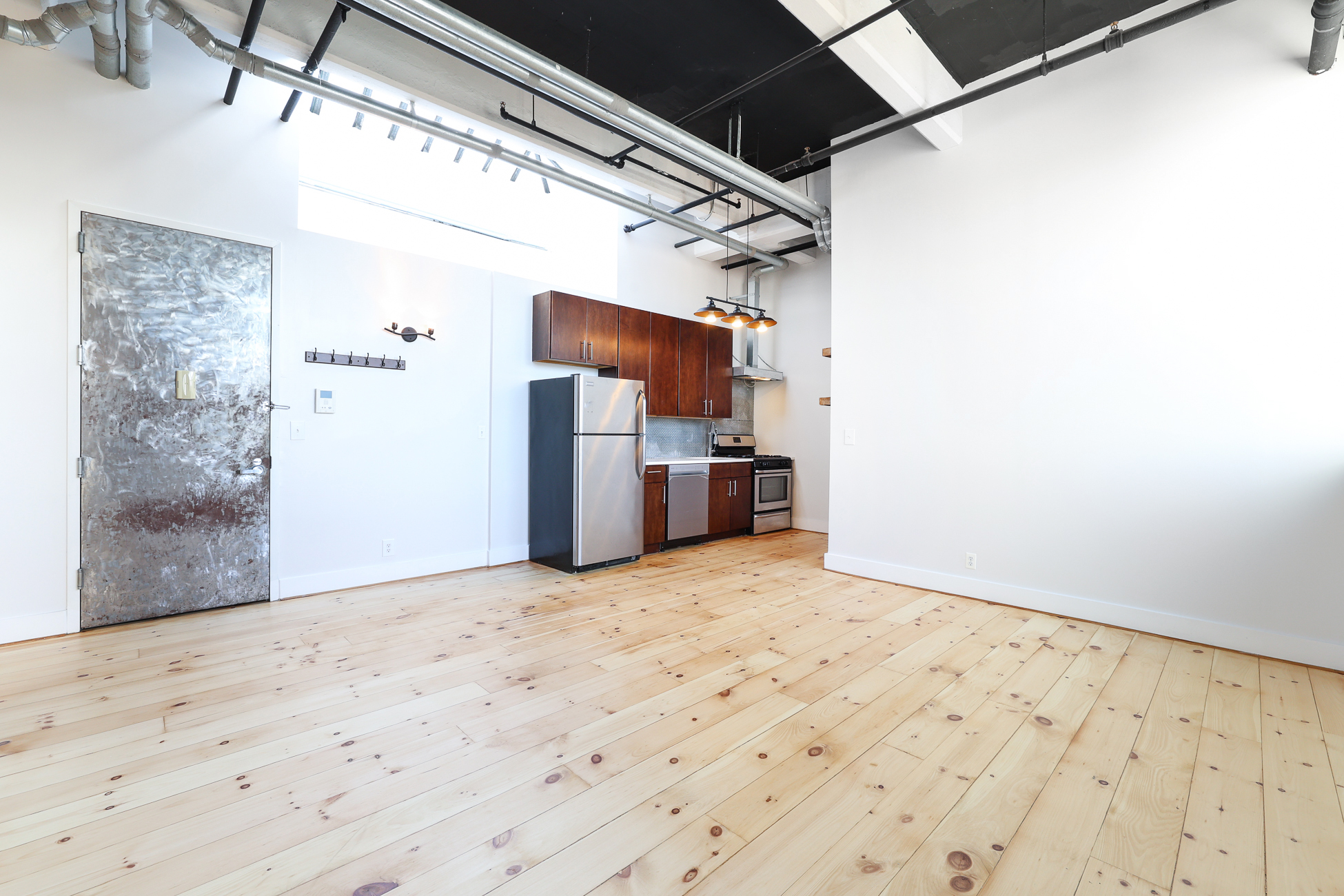 350 Manhattan Avenue Williamsburg Brooklyn NY 11211