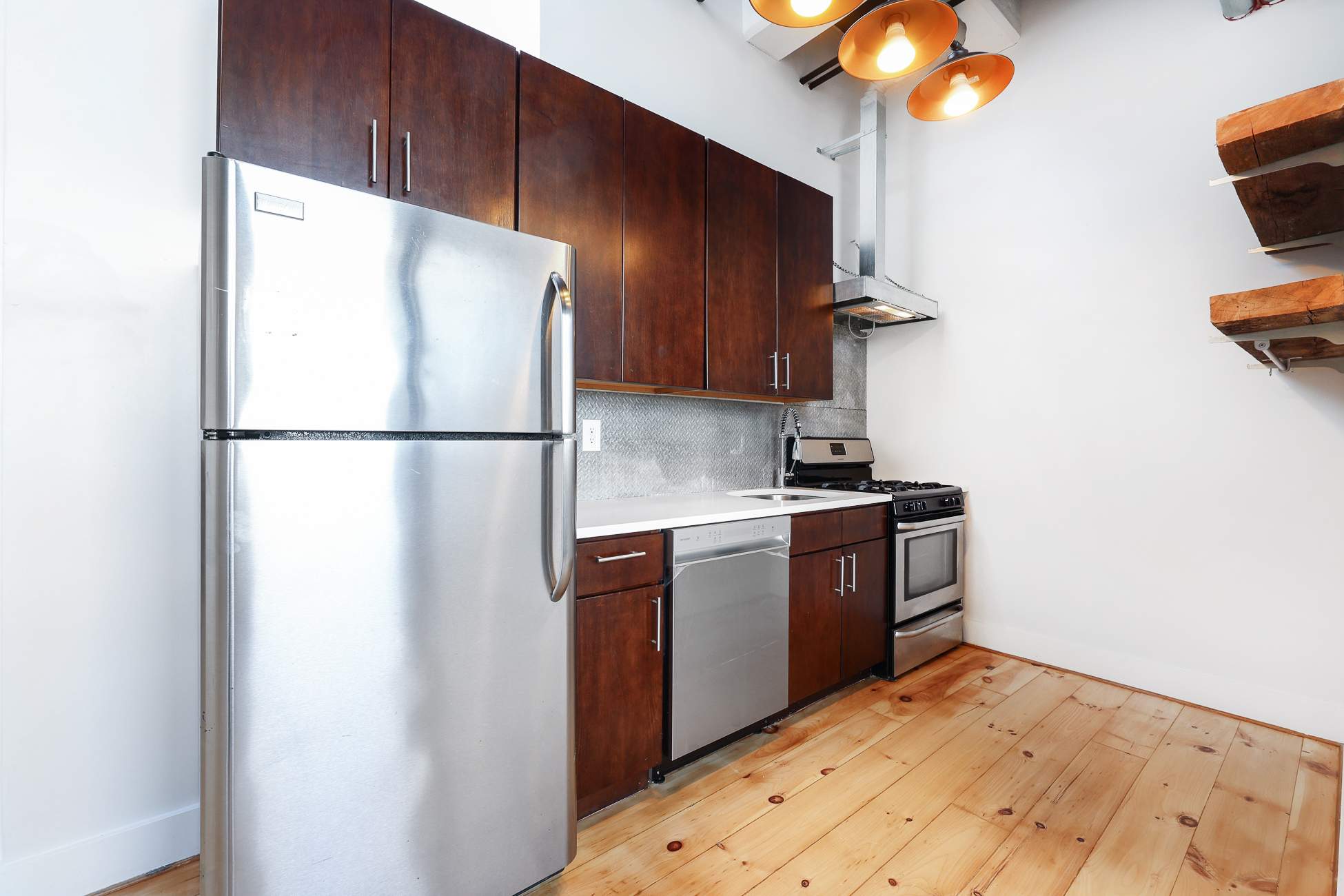 350 Manhattan Avenue Williamsburg Brooklyn NY 11211