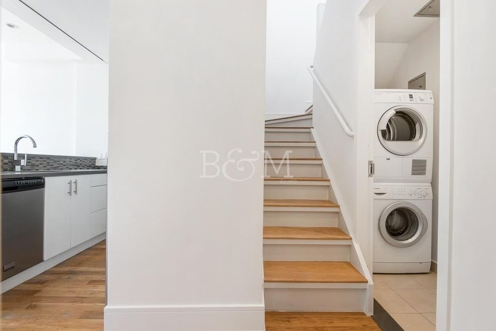 17 Kingsland Avenue 4F Greenpoint Brooklyn NY 11211