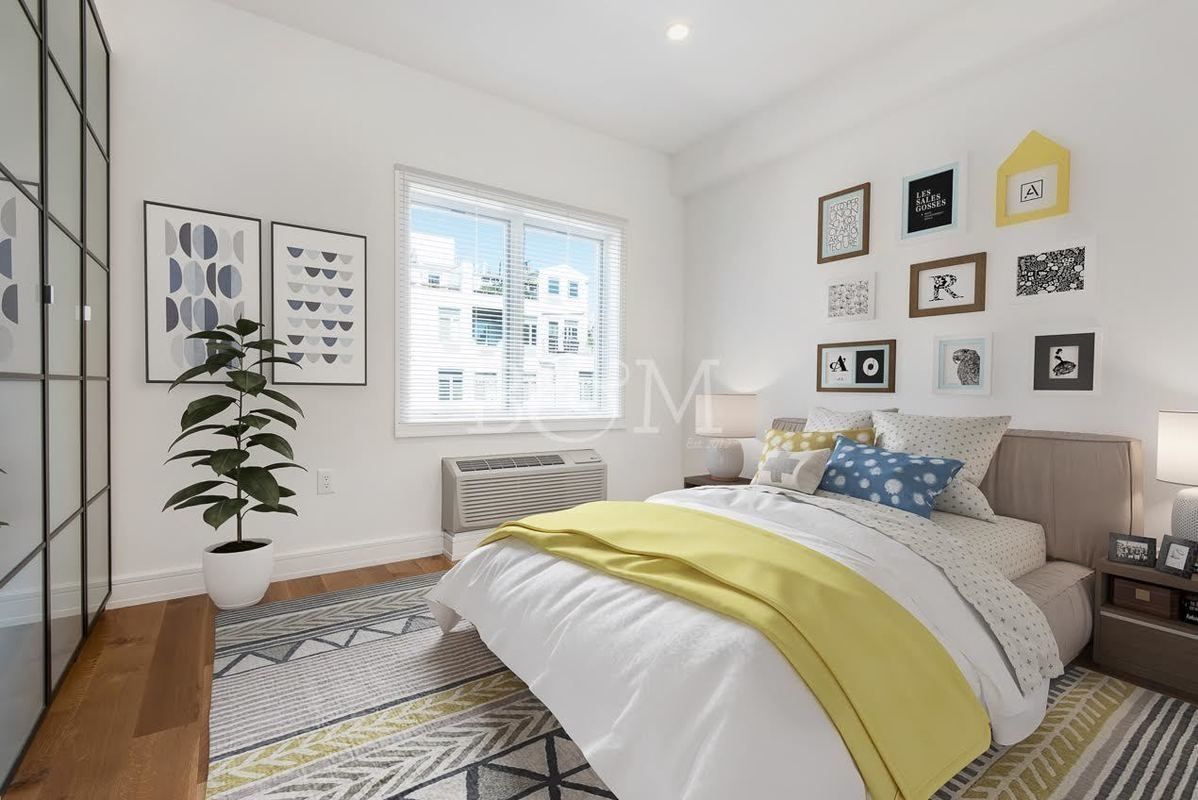 129 Kingsland Avenue 2R Greenpoint Brooklyn NY 11222