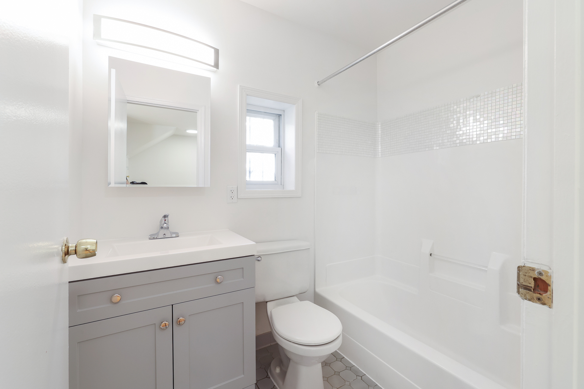 75 Jackson Street 1R Williamsburg Brooklyn NY 11211