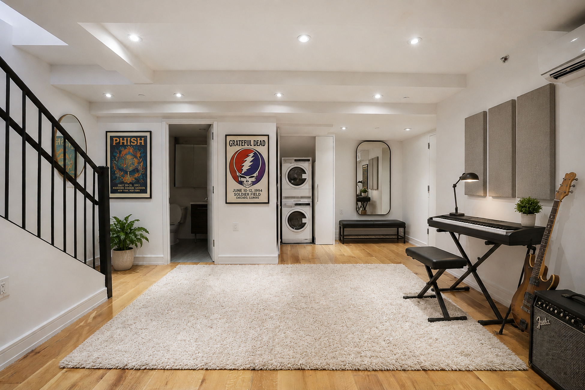 93 Kingsland Avenue 1F East Williamsburg Brooklyn NY 11222