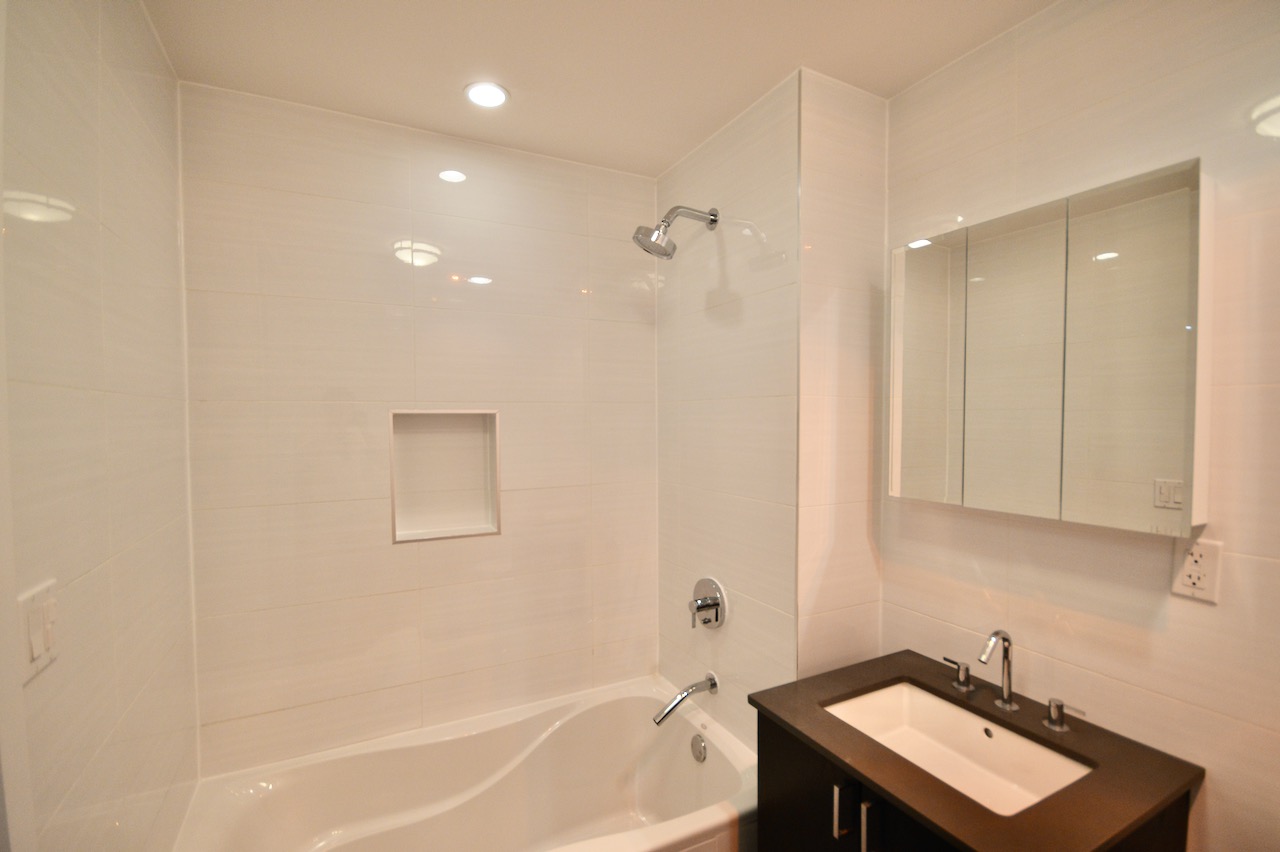 63-34 Fresh Pond Road 4G Ridgewood Queens NY 11385