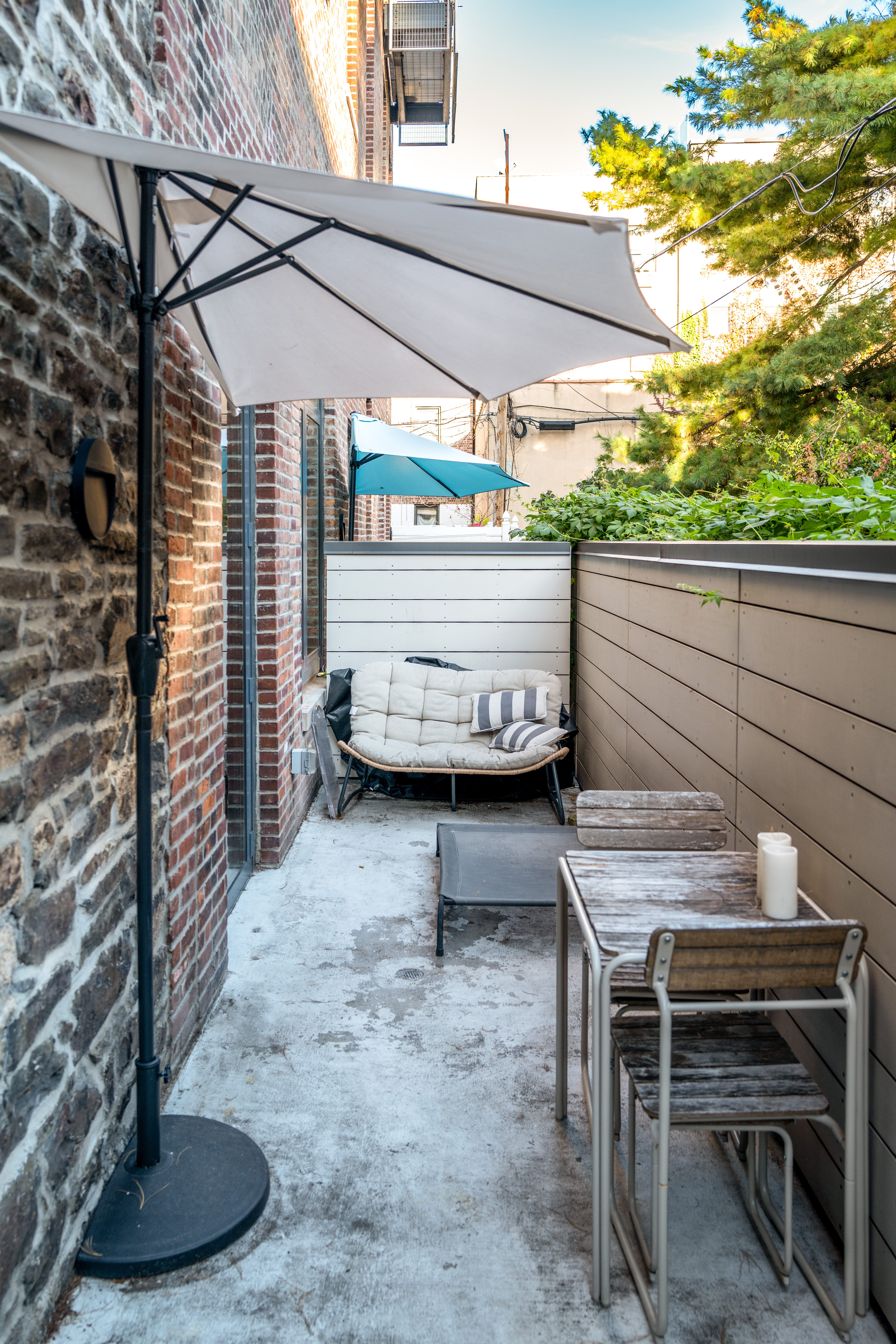 710 Metropolitan Avenue 1E East Williamsburg Brooklyn NY 11211