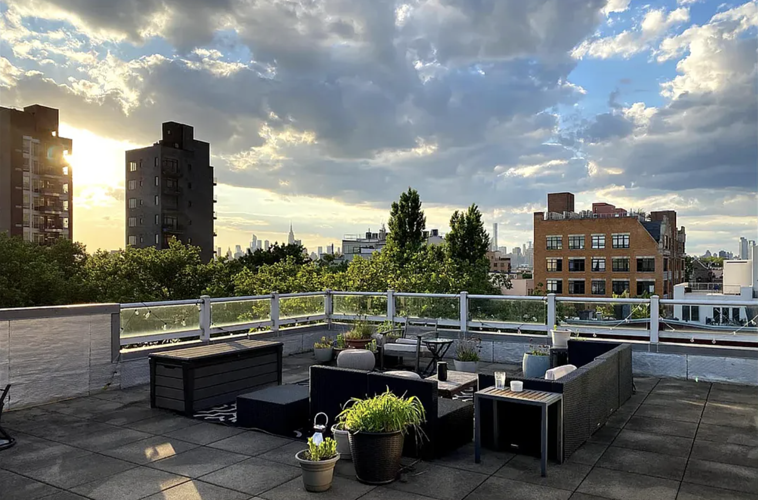 240 Frost Street 2R Greenpoint Brooklyn NY 11211